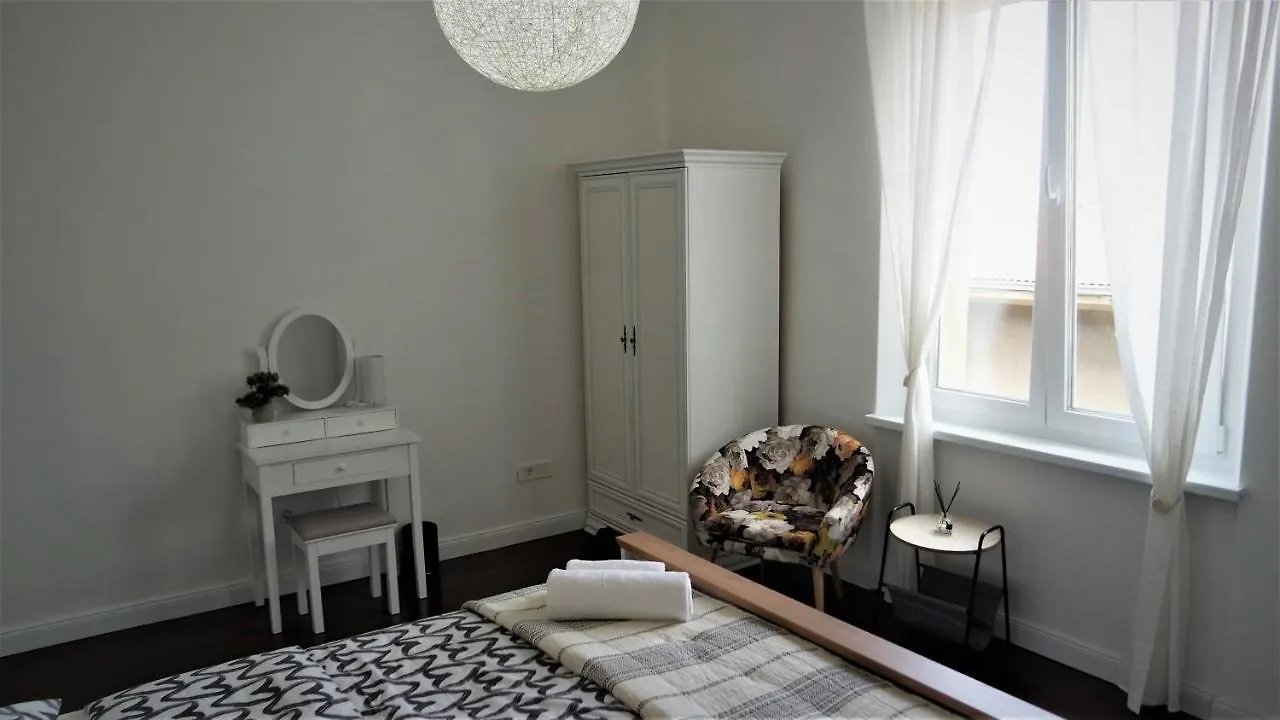 Sea Flower Apartment Rijeka Croatia